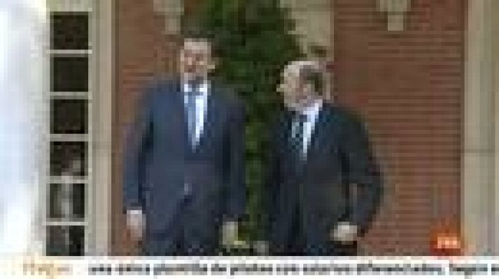 Rajoy recibe a Rubalcaba en la Moncloa en su segundo encuentro oficial