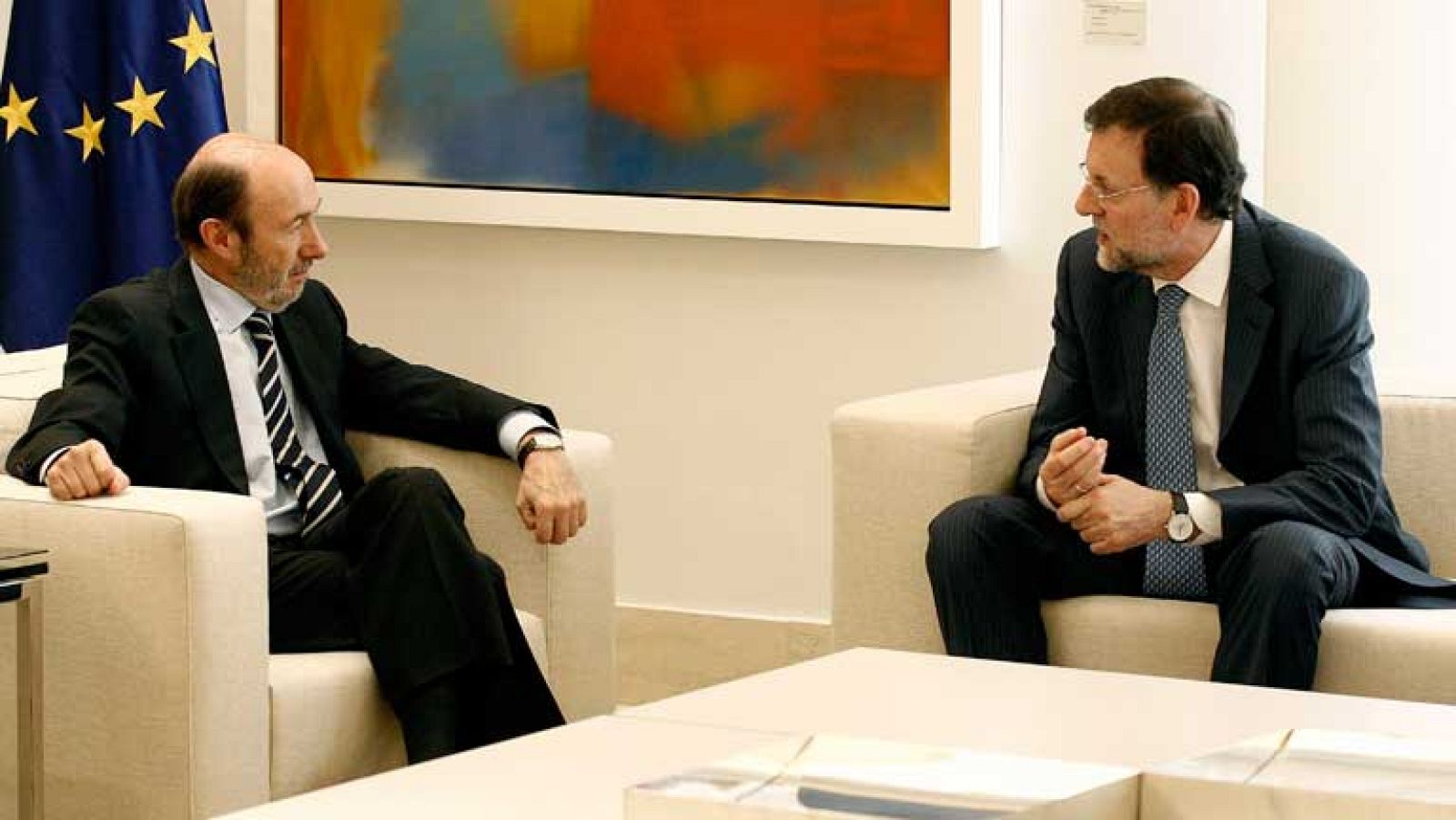 Intensa ronda de reuniones en la Moncloa con las diferentes fuerzas políticas