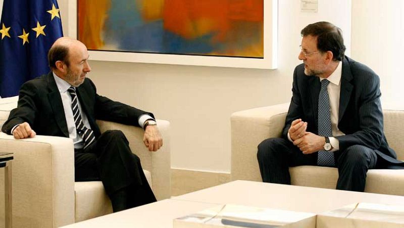 Intensa ronda de reuniones en la Moncloa con las diferentes fuerzas políticas