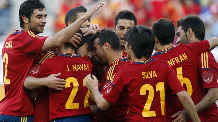Eurocopa - Adrián debuta con gol en la absoluta