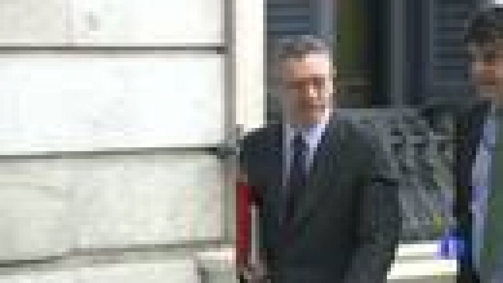 Telediario de fin de semana en cuatro minutos - 27/05/12 | Ver