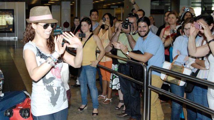 La mañana - Llegada de Pastora Soler a Madrid