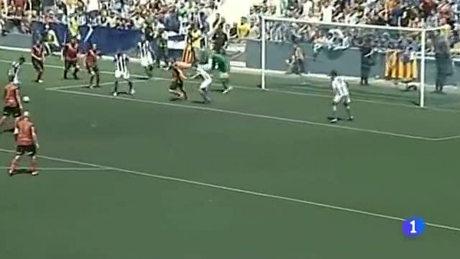 El Mirandés asciende a Segunda División por primera vez en 85 años | Ver