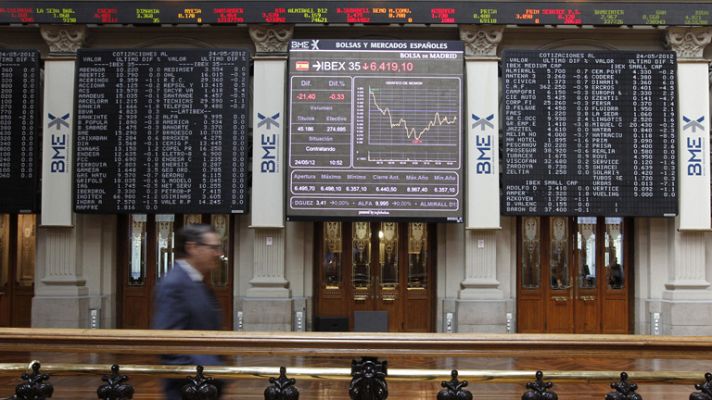 Los desayunos - La prima de riesgo española marca un nuevo máximo intradía al tocar los 514 puntos