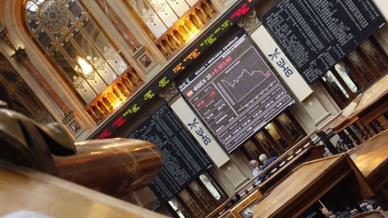 La prima sigue por encima de 500