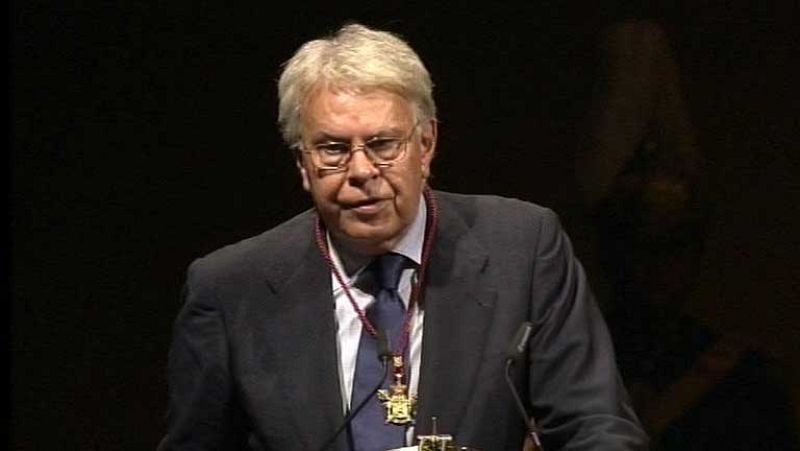 Felipe González hace un llamamiento a la unidad por encima de intereses partidistas