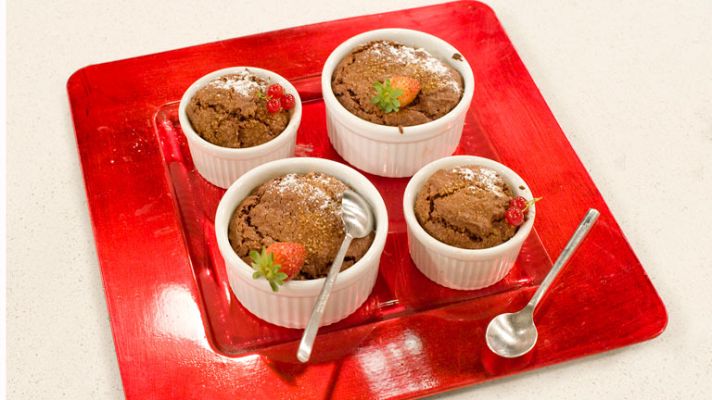 RTVE Cocina - Brownie con manzana y nísperos