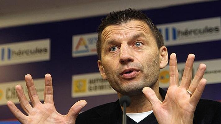 Telediario 1 - El Valladolid no quiere pensar en el partido Celta - Córdoba