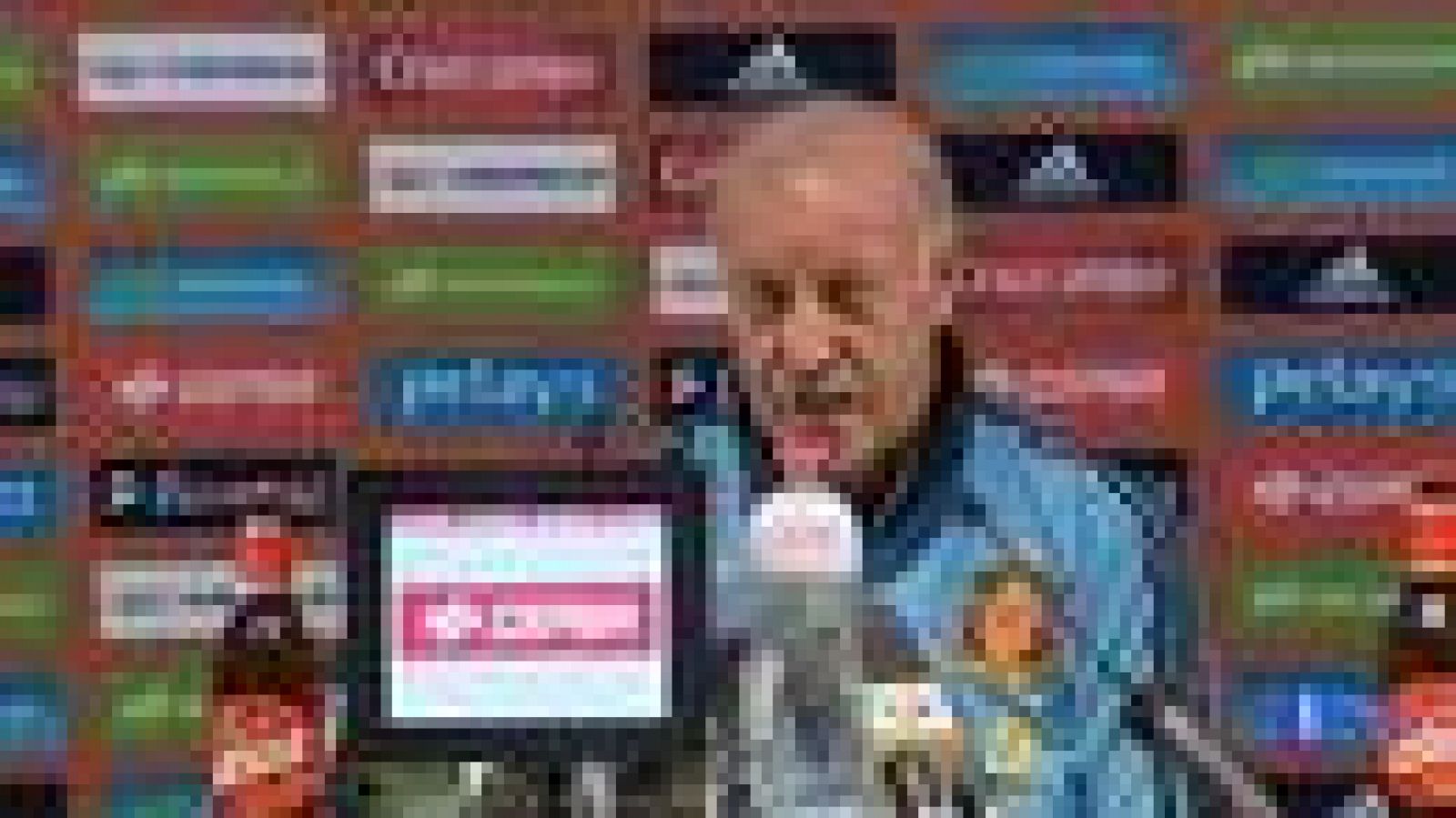 Telediario 1: Del Bosque: "Se me hace raro ver a Camacho con China" | RTVE Play