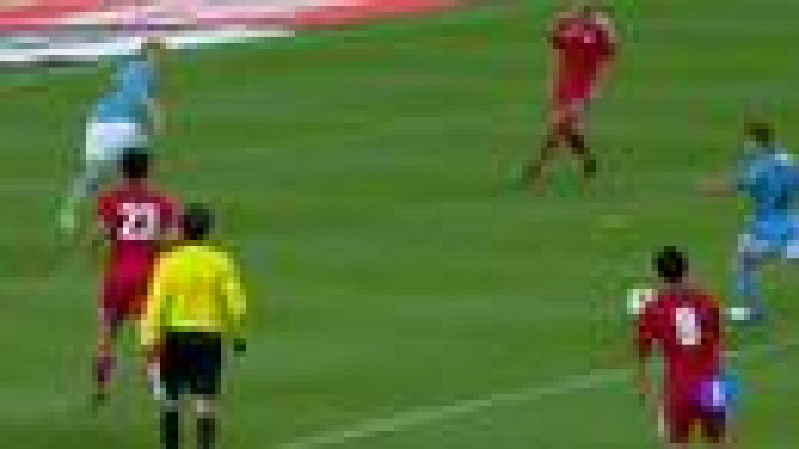 Iniesta decide con una genialidad ante China