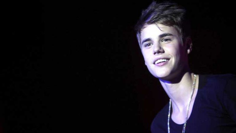Justin Bieber presenta su nuevo disco "Believe" en Madrid
