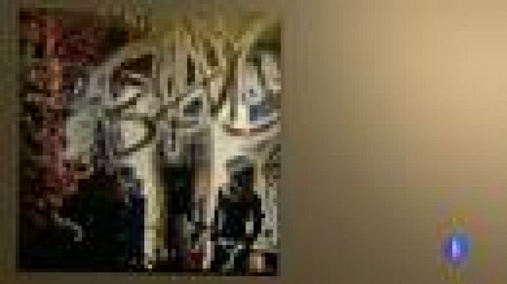 Telediario 1 - Stefano Giogli retrata a adolescentes en 'L'unico eri tu'