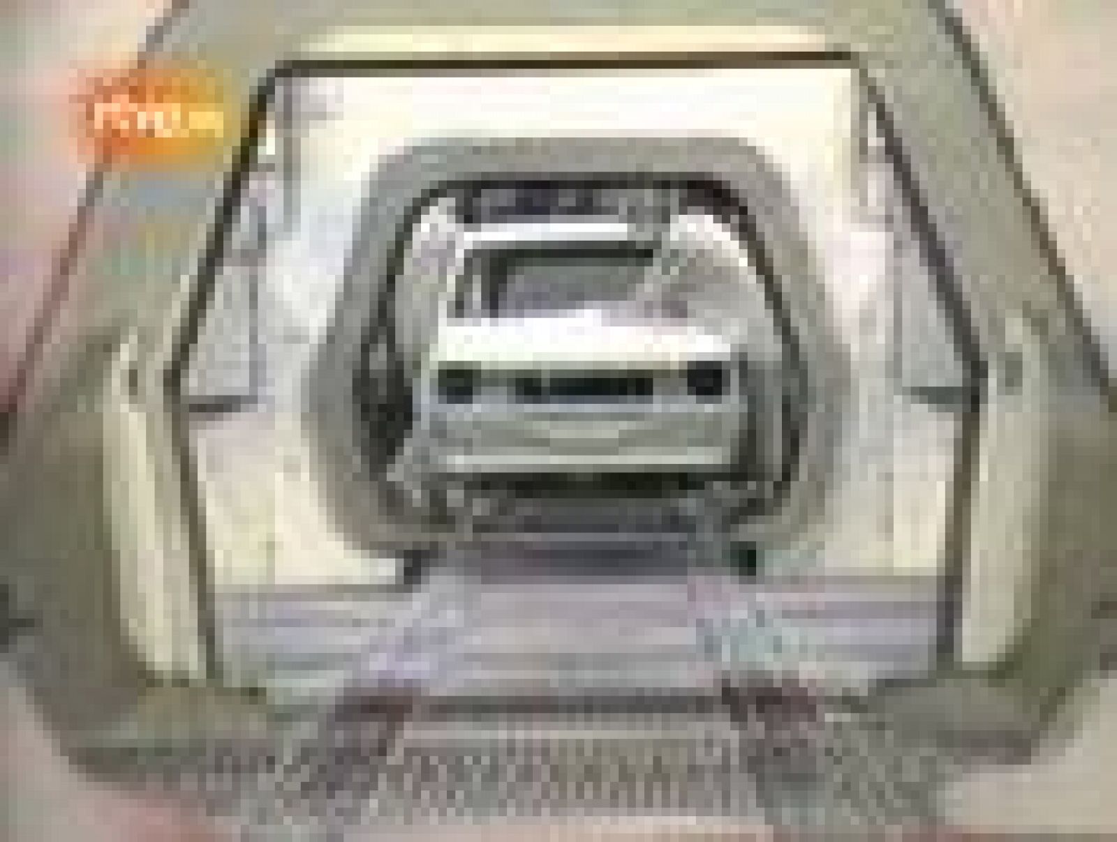 Fue noticia en el Archivo de RTVE: Los primeros Ford Fiesta fabricados en Almussafes | RTVE Play
