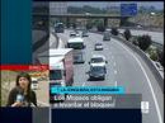  - Los Mossos obligan a desbloquear