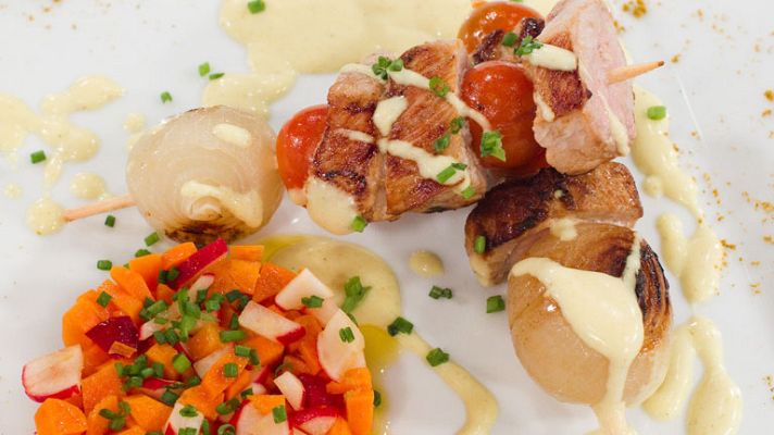 RTVE Cocina - Brochetas de cerdo al curry con rab