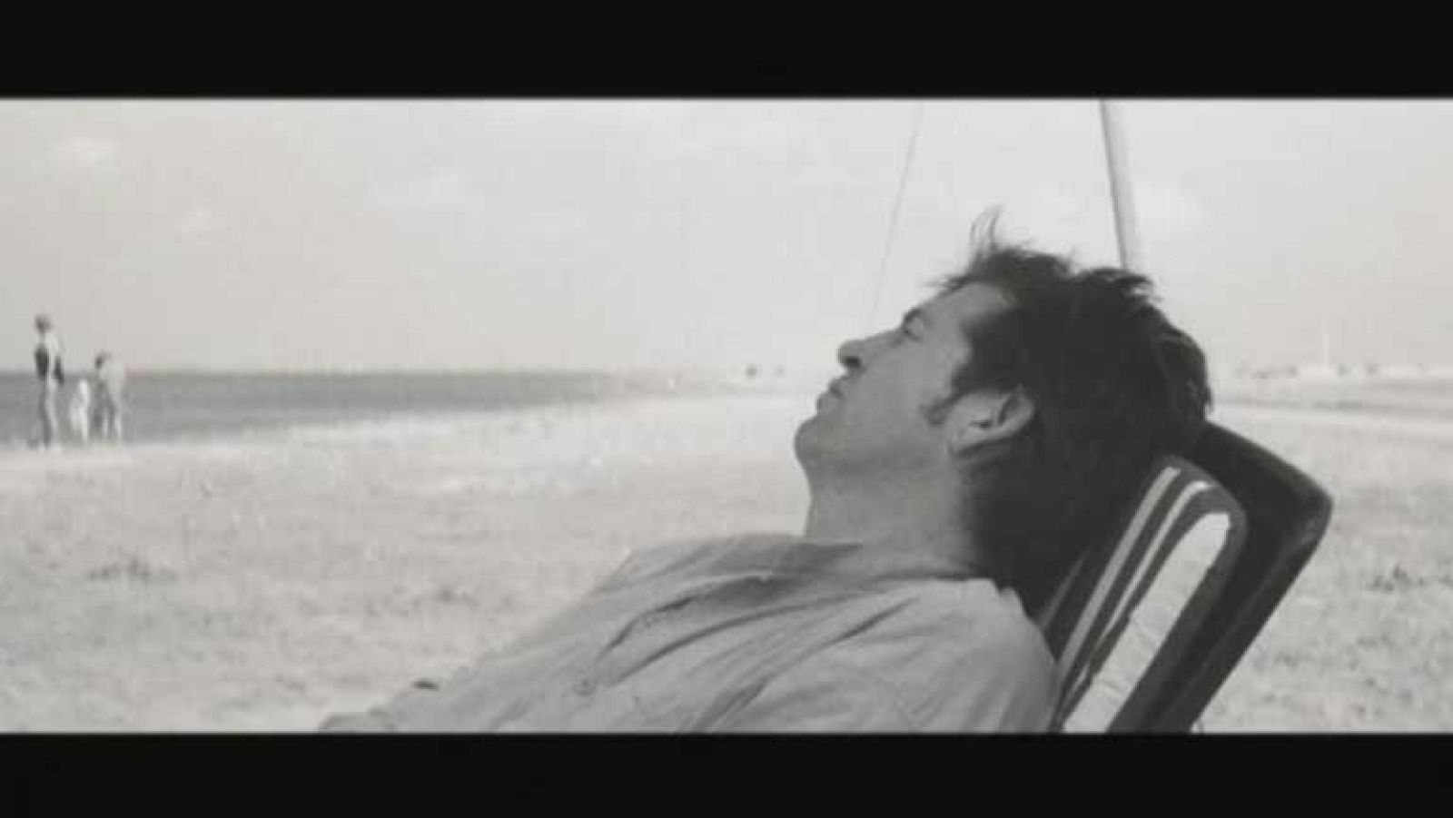 Jaime Rosales vuelve a arriesgar en su nueva película "Sueño y silencio"