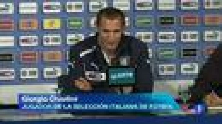 Telediario 1 - Italia convoca a Davide Astori, jugador del Cagliari