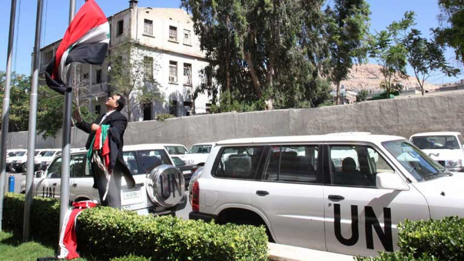 Los observadores de la ONU intentarán acceder al escenario de la masacre de Hama