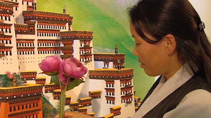 Telediario 1 - Represión de los monjes tibetanos