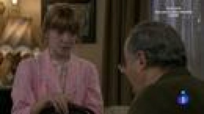 Amar en tiempos revueltos - Leonor, la cómplice de Pelayo