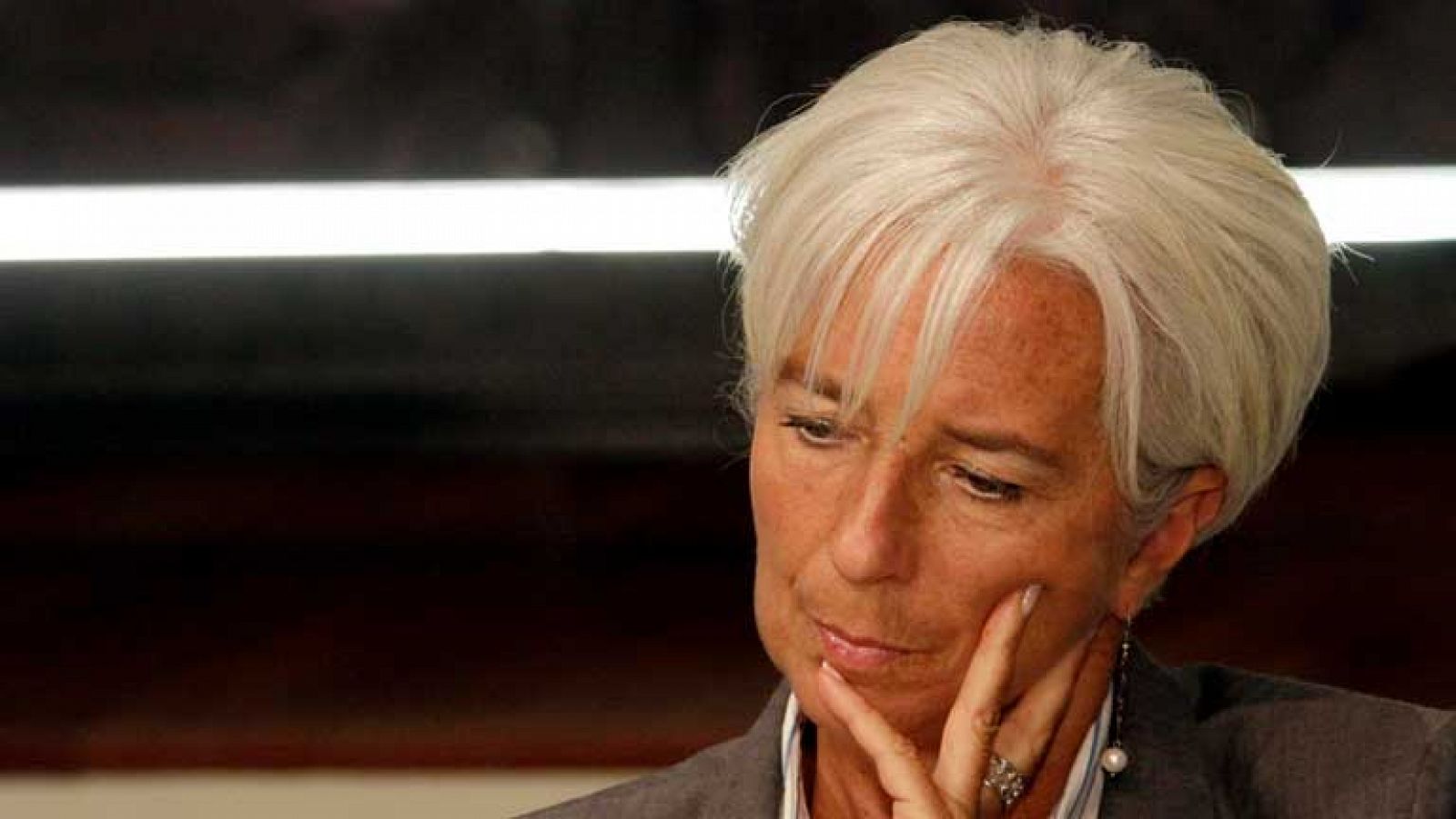 Telediario 1: El infome del FMI sobre España | RTVE Play