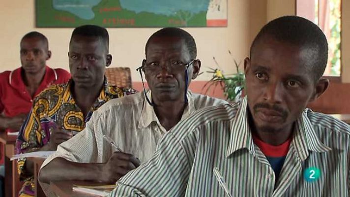 Pueblo de Dios - M'Baiki, educación para la dignidad