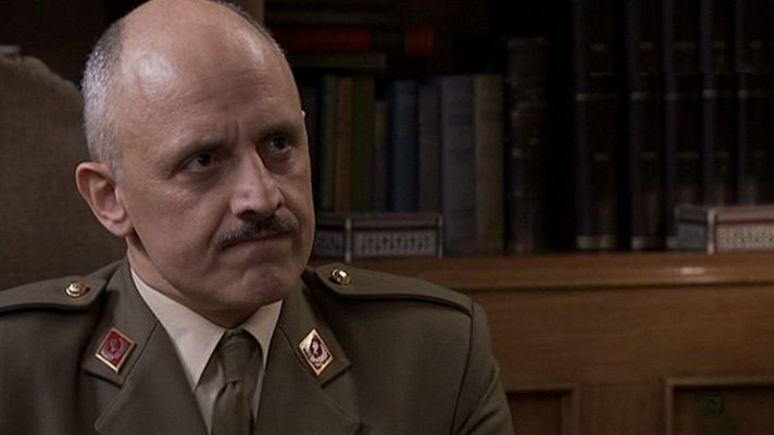 Amar en tiempos revueltos - Olavide descubre que Eugenio miente