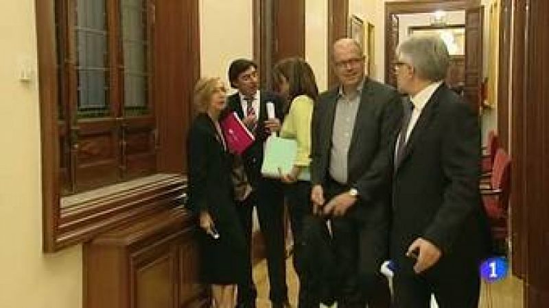 La oposición pide la comparecencia de Rajoy para explicar el rescate a los bancos