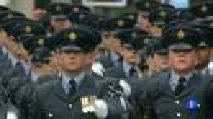 Telediario 1 - Los recortes llegan al ejército en Reino Unido