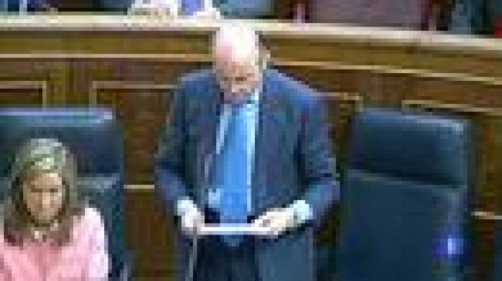 Telediario 1 - La oposición pide explicaciones