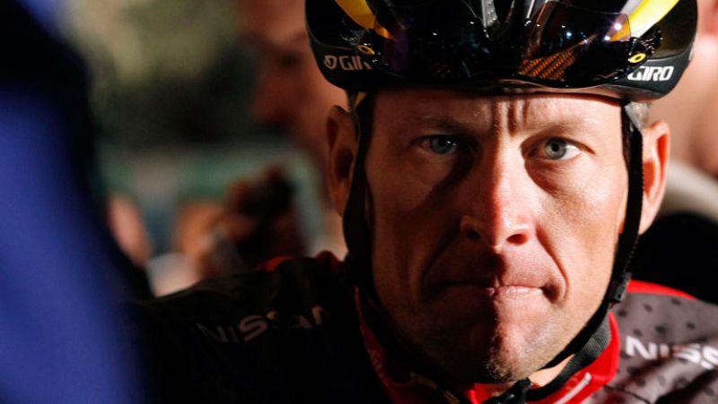 Lance Armstrong ve amenazados sus 7 Tour por una investigación por dopaje