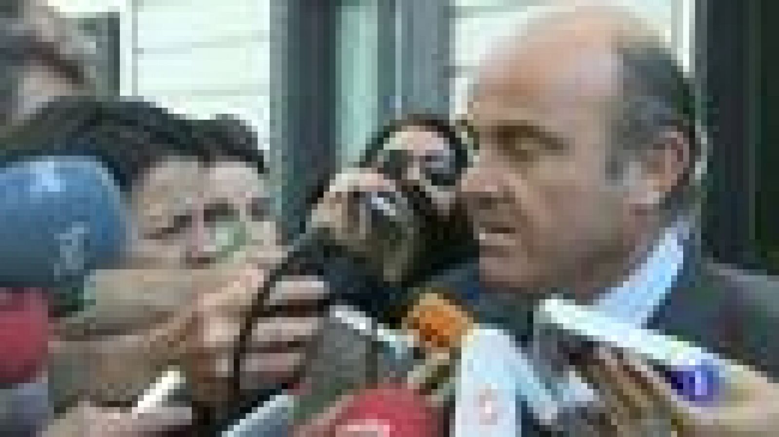 Mariano Rajoy reúne a su equipo económico en el Congreso de los Diputados