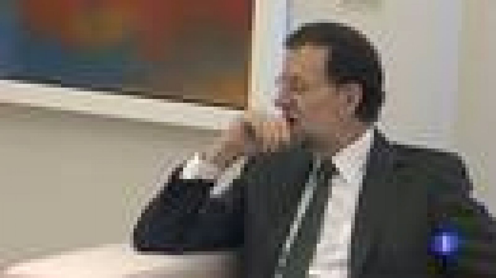 Mariano Rajoy se reúne con Almunia para hablar de la situación económica de la eurozona