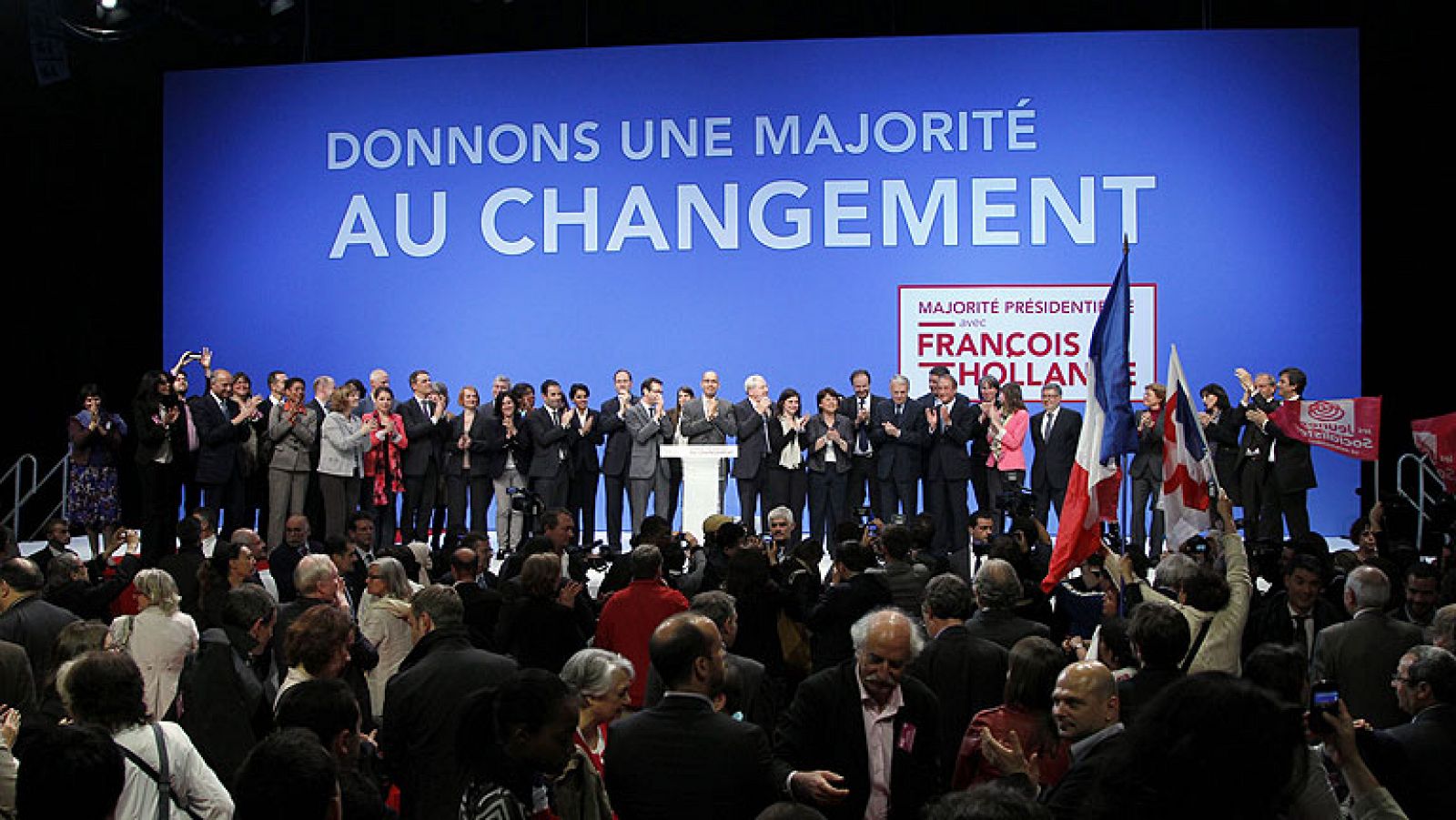Telediario 1: El Partido Socialista francés podría obtener la mayoría absoluta | RTVE Play