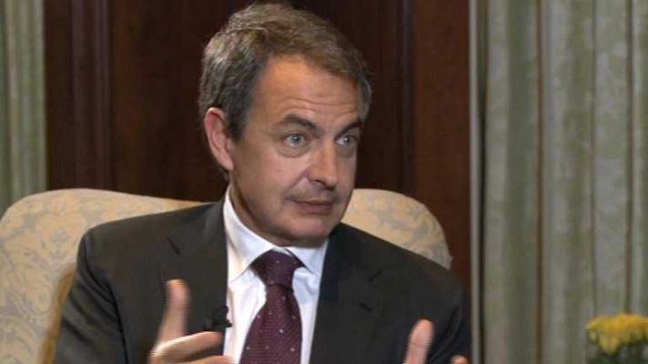 Telediario 1 - Zapatero opina sobre la crisis