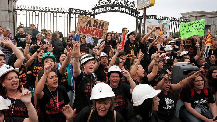 La tarde en 24h - Mujeres de mineros protestan a las puertas del Senado