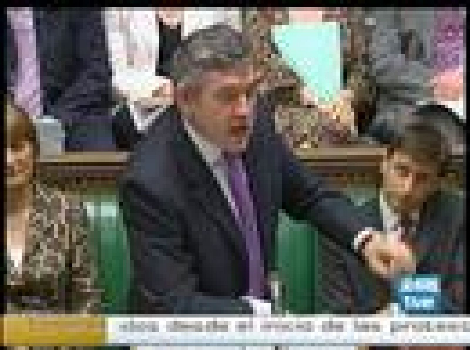 El Parlamento británico amplía el plazo de detención de terroristas | Ver