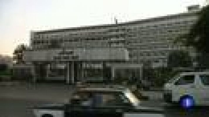 Telediario 1 - Mubarak permanece en coma