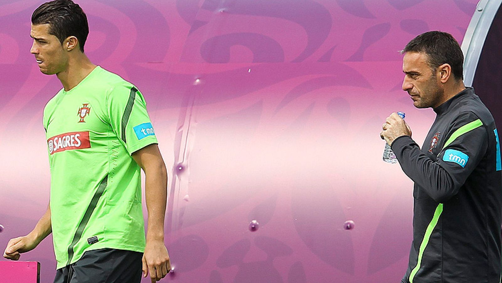 Portugal y Chequía abren los cuartos