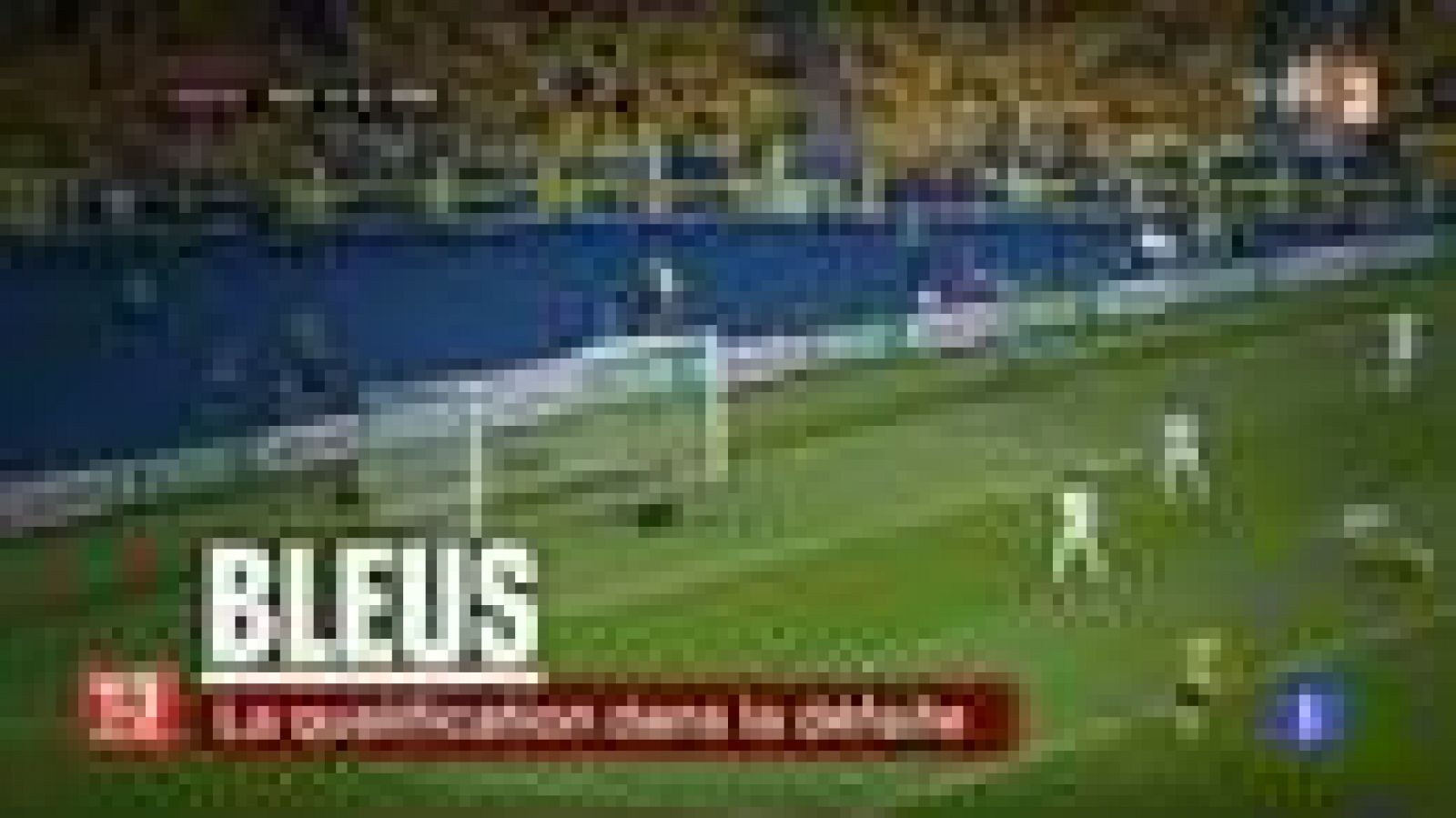 Los aficionados franceses han criticado la derrota de su selección contra Suecia, que condena a los 'bleus' a disputarse el pase a semifinales contra España, la actual campeona de la Eurocopa.