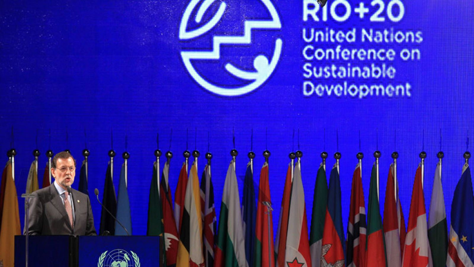 Rajoy, presentado como presidente de las Islas Salomón