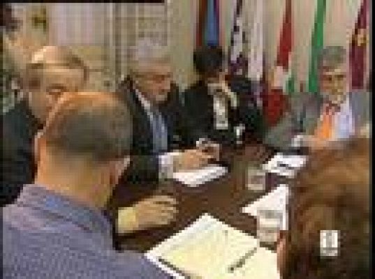  - Los pescadores levantan los paros