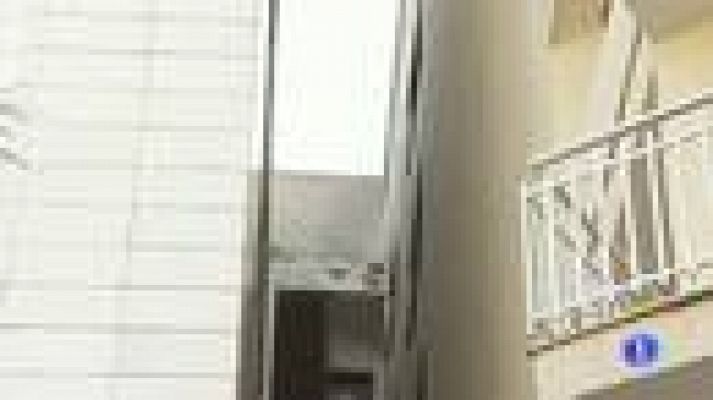 Telediario 1 - Joven muere practicando 'balconing'