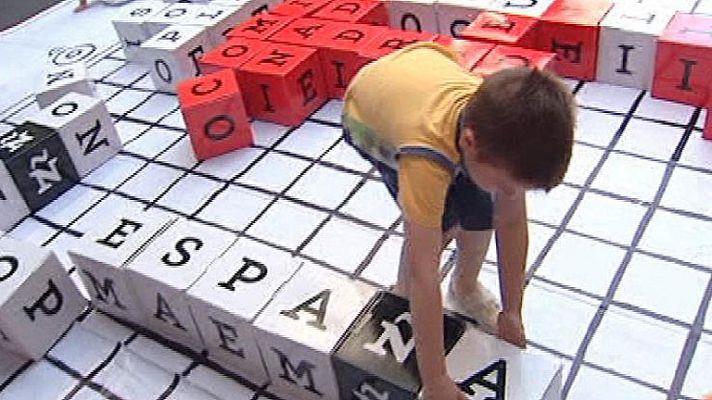 Informativo 24h - El Instituto Cervantes celebra este sábado 'El Día E' en más de 50 ciudades de todo el mundo