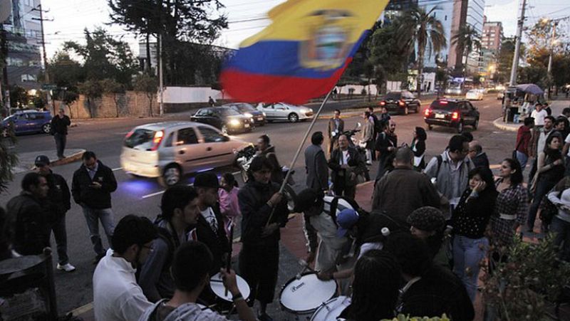  Reacciones políticas tras la destitución del presidente de Paraguay