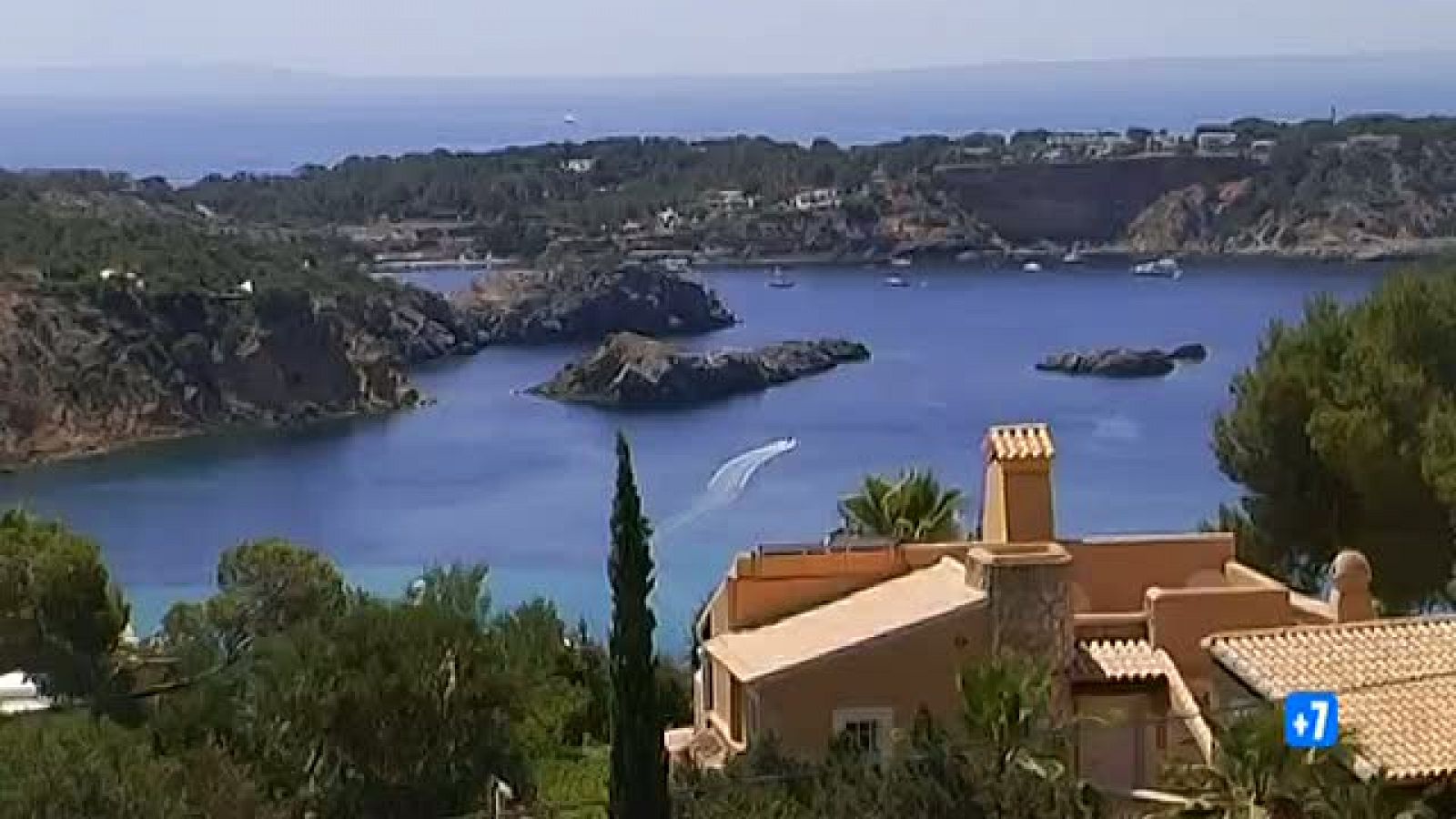 Comando Actualidad: Mi playa favorita - Avance | RTVE Play