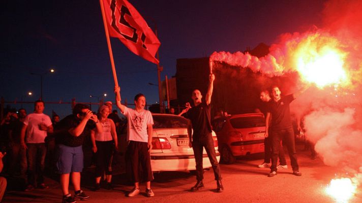 Telediario 1 - Los ultras en ascenso en Europa