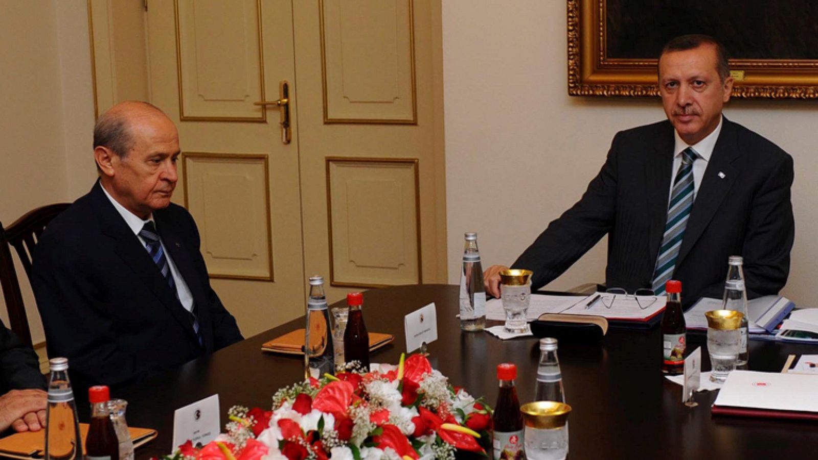 CONFLICTO ENTRE TURQUÍA Y SIRIA POR EL DERRIBO DE UN AVIÓN