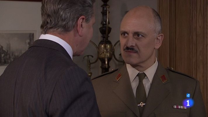 Amar en tiempos revueltos - Duelo entre Armenteros y Clint