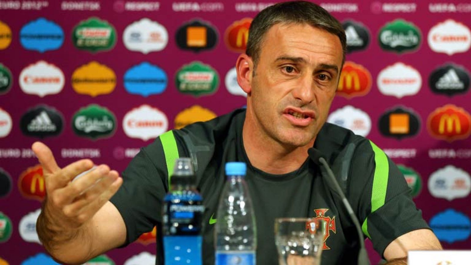 Bento: "No saldremos a defender" | Ver